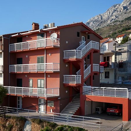 Apartments Toni Omiš Eksteriør billede